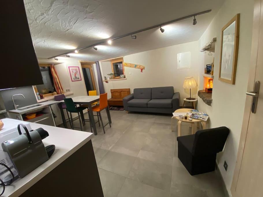 Dans Hameau, Pres Des Pistes Logement De Plein Pied Au Calme ตาแน็งจ์ ภายนอก รูปภาพ